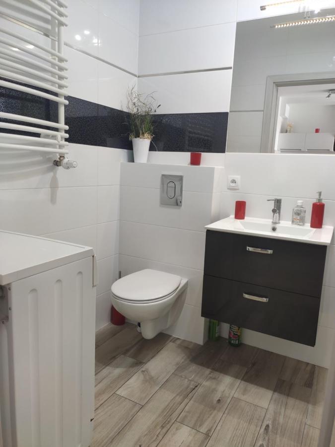 Kolobrzeg Apartament Osiedle Bursztynowe Ul Baltycka 11 B Екстериор снимка